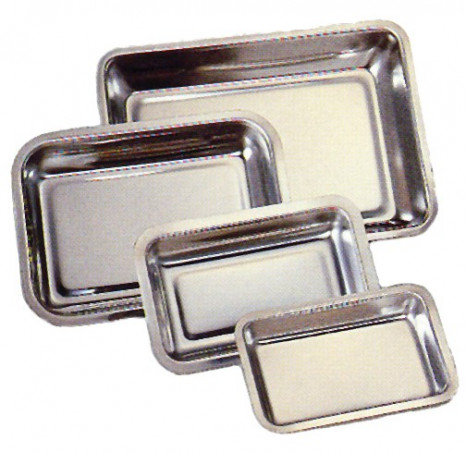 Plateaux inox rectangulaires distribués par Nussbaum Médical