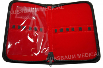 Trousse à instruments seule, vendue sans instrument distribuée par Nussbaum Médical